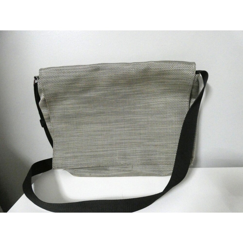 Chilewich Laptop Messenger Bag Woven 17" x 12.5" Minimalist Grey Vinyl